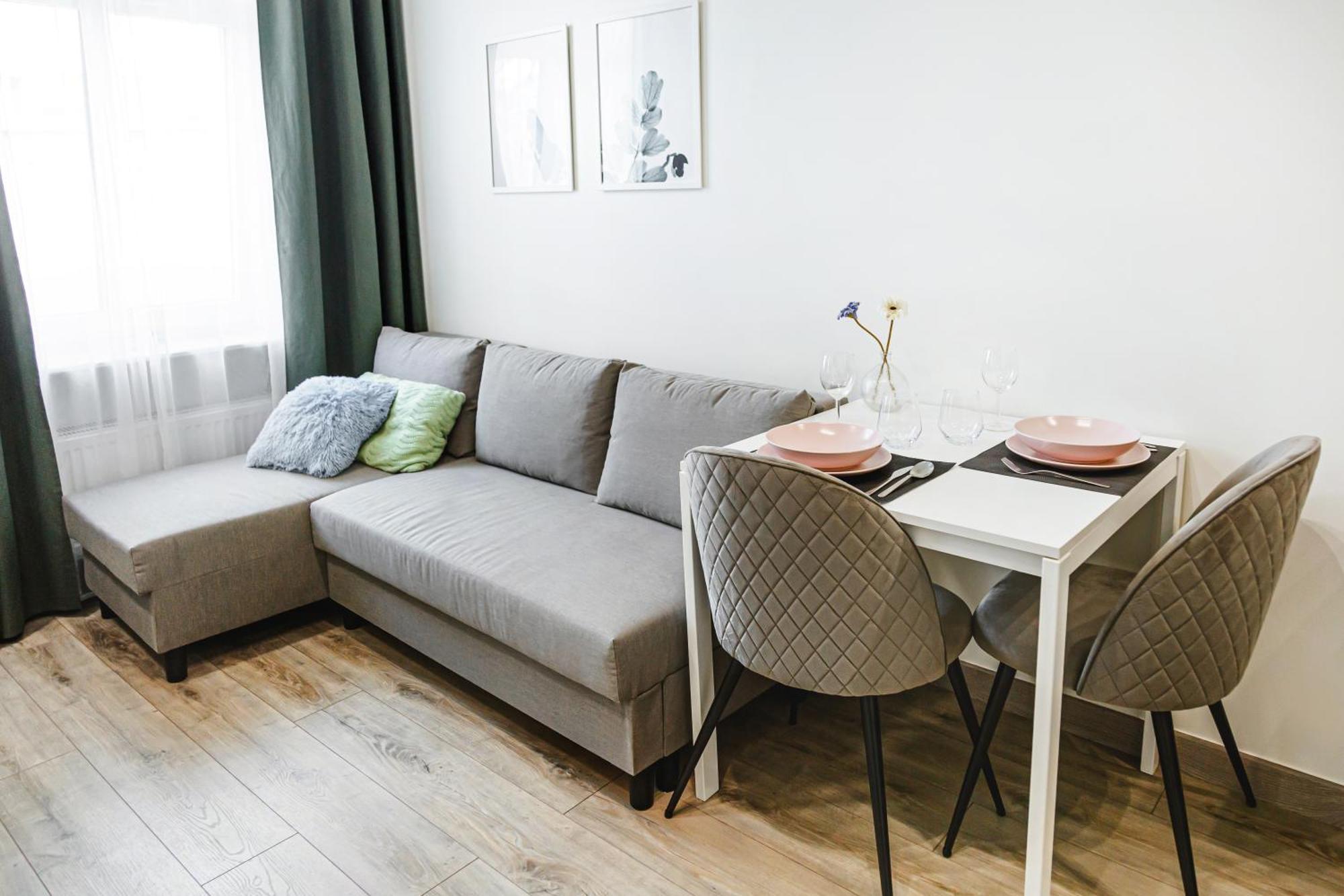 Wyjatkowe Apartamenty W Centrum Breslavia Exterior foto